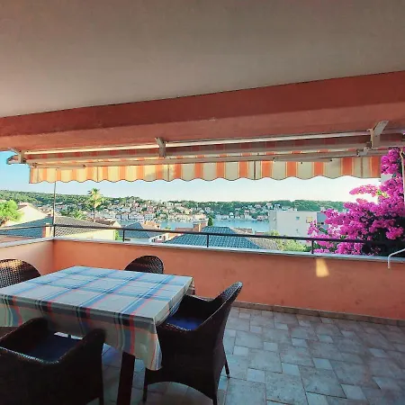 Sun View Apartment Mali Losinj