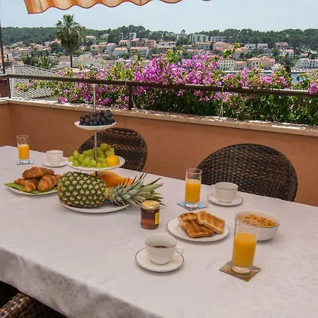 Sun View Апартаменты *